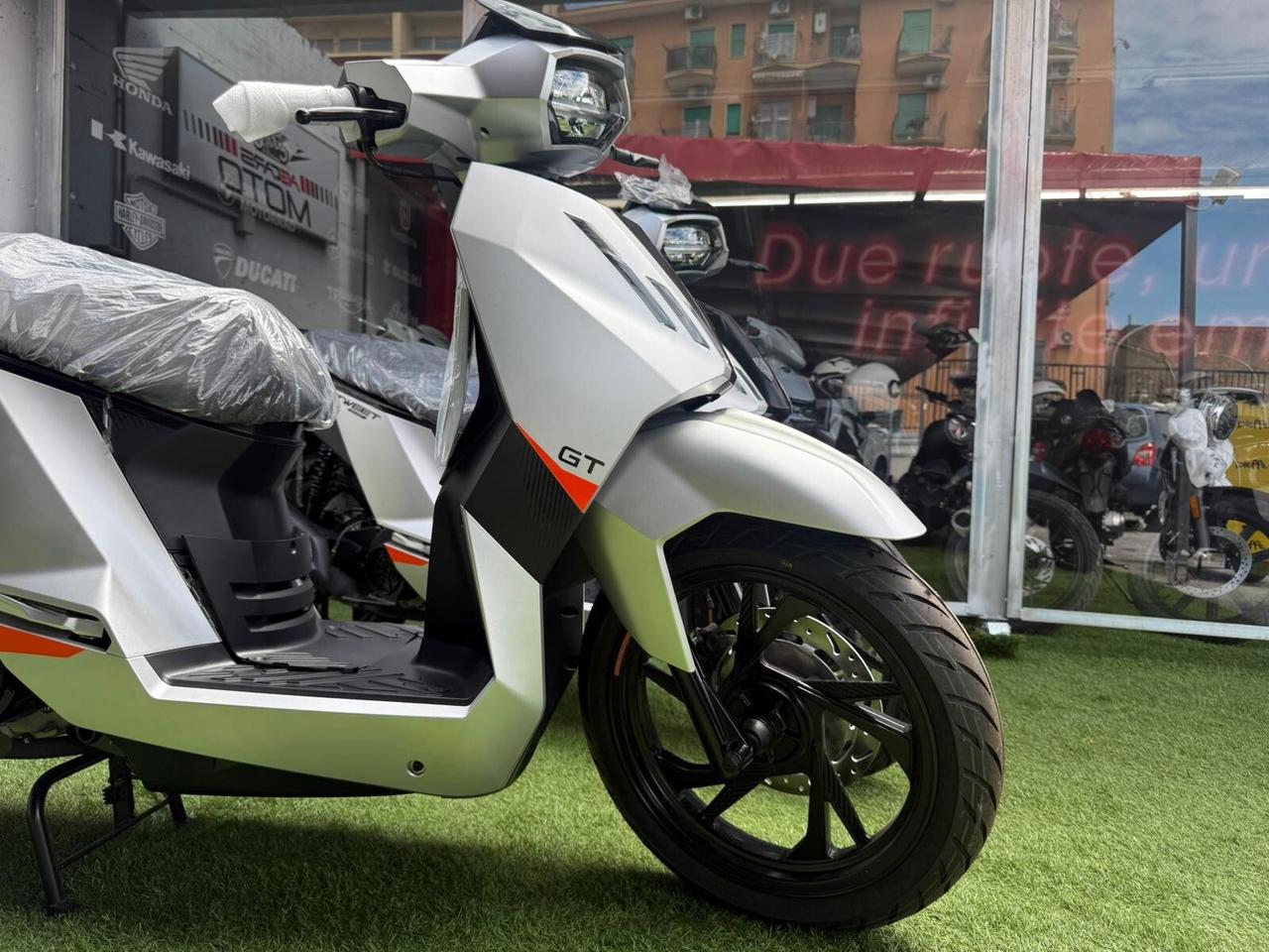 Peugeot Tweet 125 FL