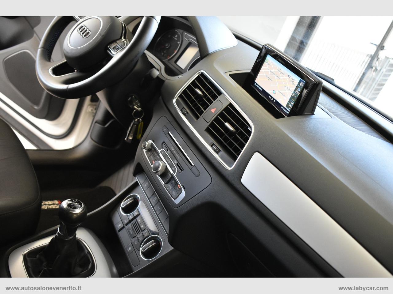 AUDI Q3 2.0 TDI 120CV Business