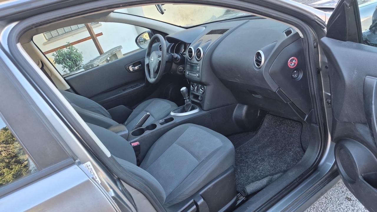 Nissan Qashqai 1.5 dCi DPF Tekna