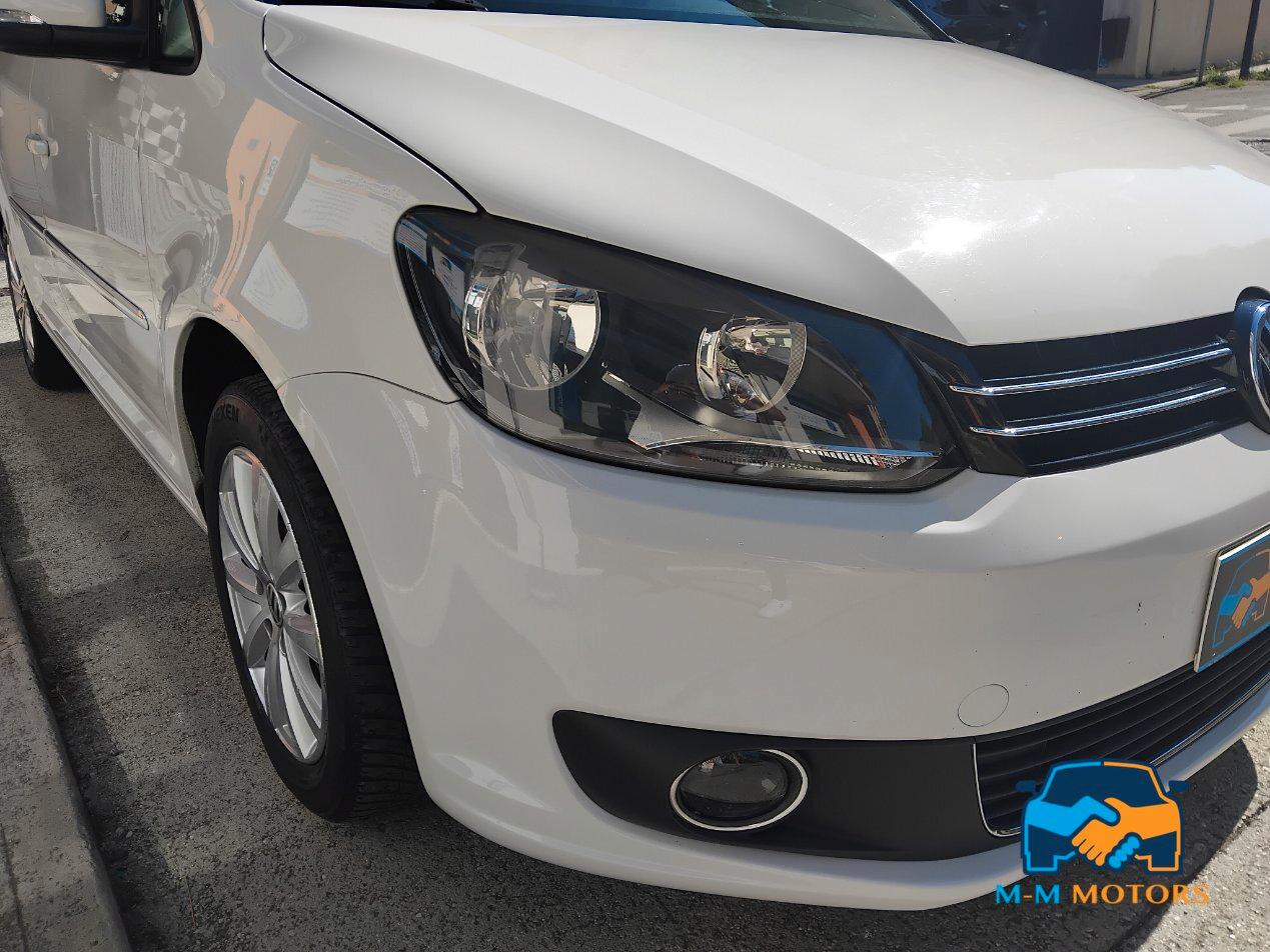 Volkswagen Touran 1.4 tsi Highline 140cv dsg 7 posti unico proprietario