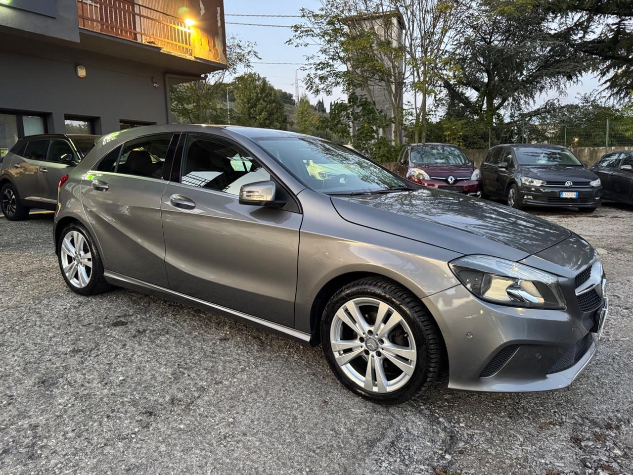 Mercedes-benz A 180 A 180 d Automatic Premium