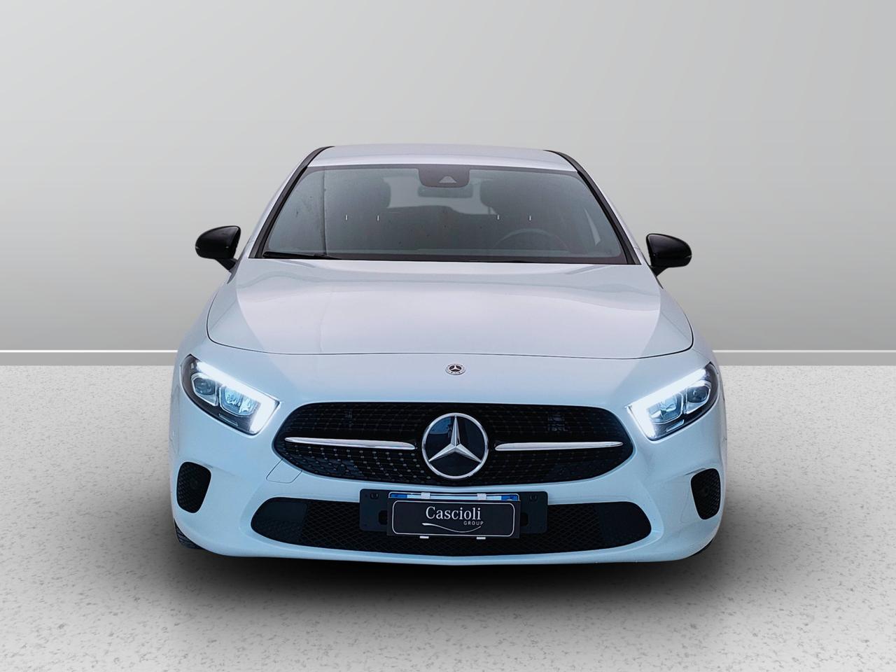 Mercedes-Benz Classe A - W177 2018 - A 180 d Sport Night edition auto