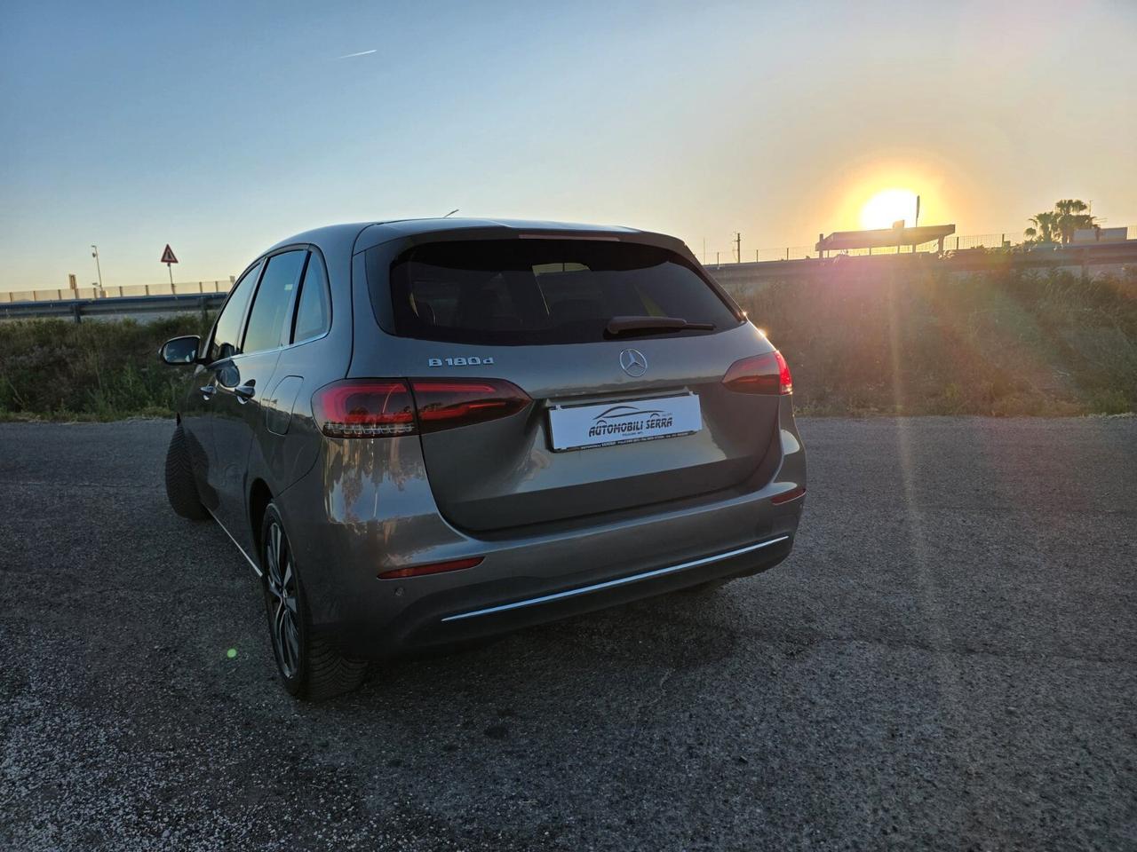 Mercedes-benz B 180 d Automatic Business Extra