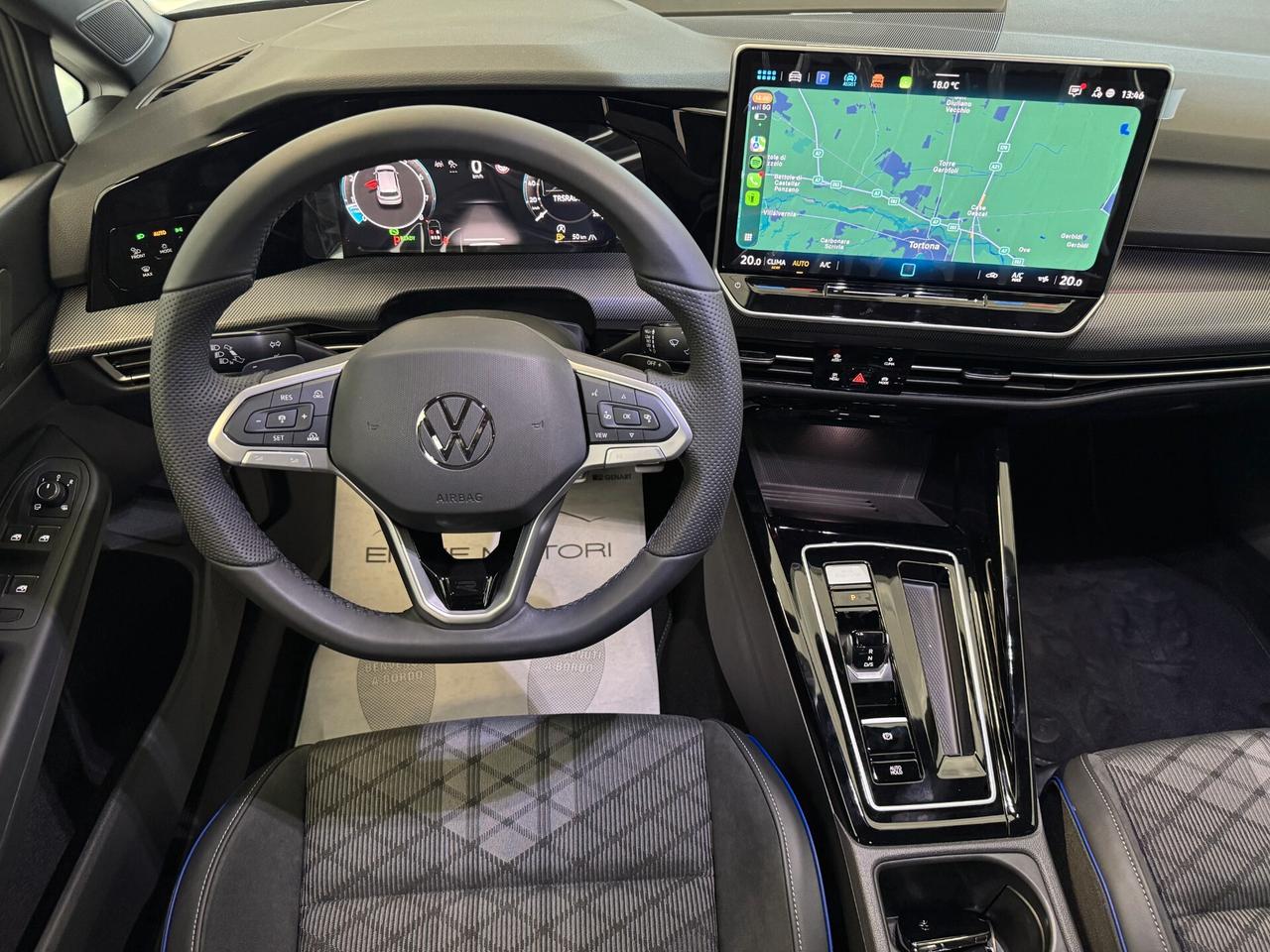 Volkswagen Golf 1.5 etsi R-Line Plus 150cv DSG/KM0/NO VINCOLI