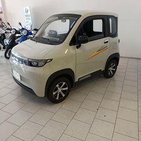 SGOMMINA ONE - QUADRICICLO ELETTRICO LEGGERO SI GUIDA DAI 14 ANNI