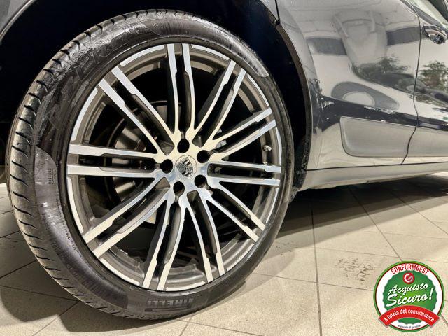 PORSCHE Macan 3.0 Diesel S *TETTO*PASM*CARPLAY*BOSE*21"*