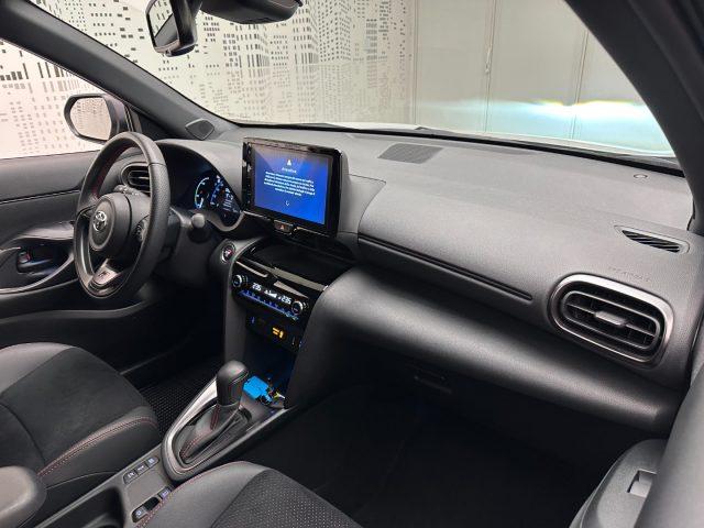 TOYOTA Yaris Cross 1.5 Hybrid 5p. E-CVT GR SPORT