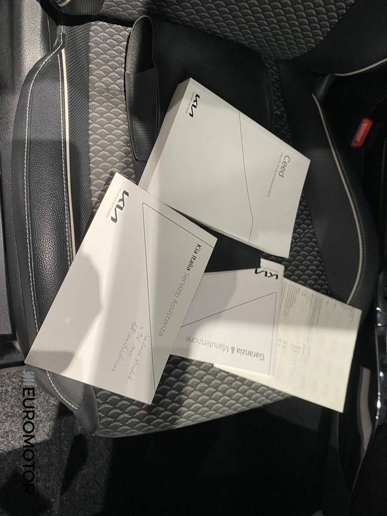 Kia Xceed 1.0 T-GDI Business 2WD