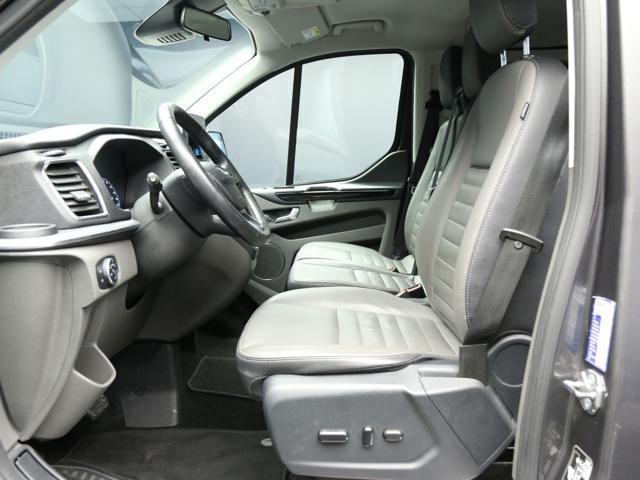 FORD Tourneo Custom 320 2.0 TDCi 170CV aut. PL Titanium