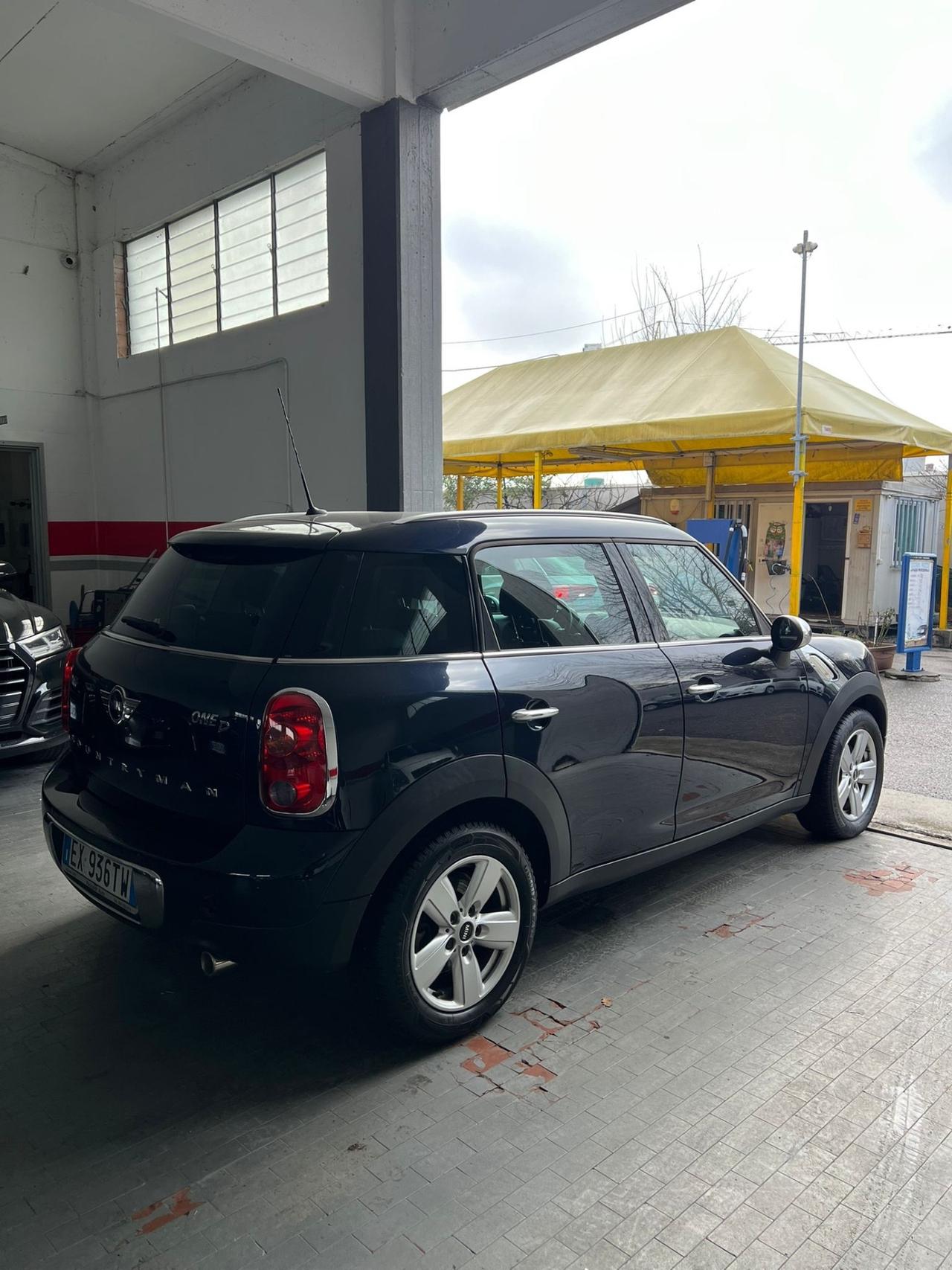 Mini Cooper Countryman 1.6 One D
