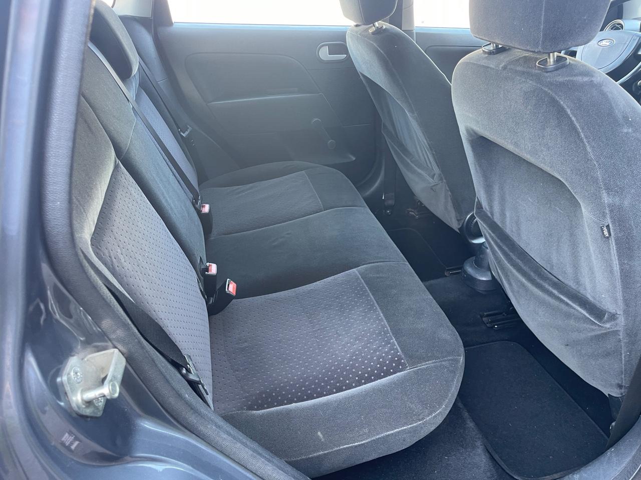 Ford Fiesta 1.2 16V 5p.Ghia euro4 neopatentati
