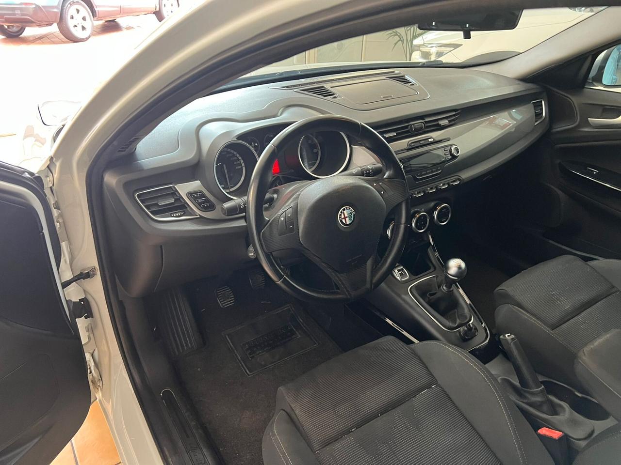 Alfa Romeo Giulietta 2.0 JTDm-2 170 CV Distinctive