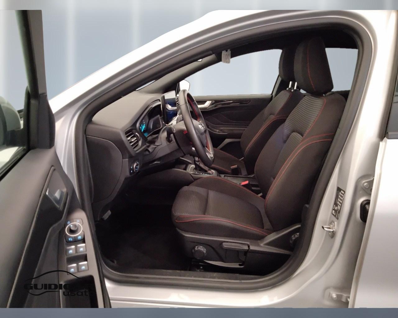 FORD Focus V 2022 - Focus 1.0t ecoboost h ST-Line 155cv powershift