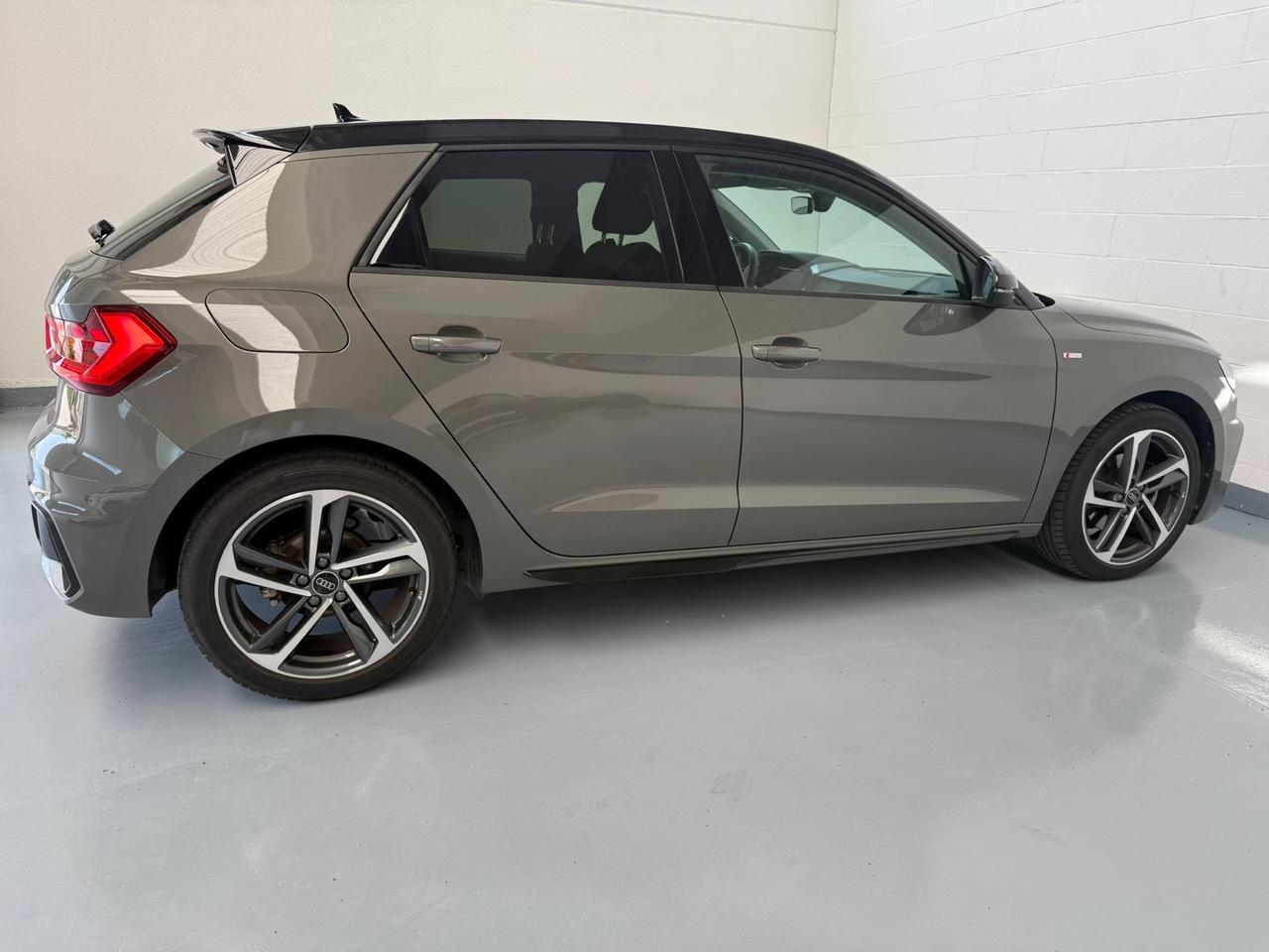 Audi A1 SPB 30 TFSI S line edition