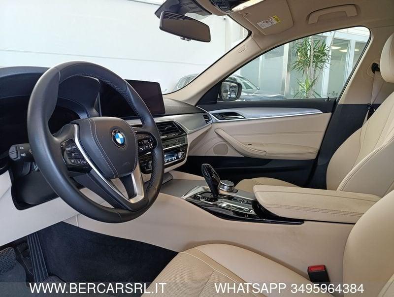 BMW Serie 5 520d 48V Touring Business*SEDILI RISCALDATI*TELECAMERA*PDC*FULL LED*GANCIO TRAINO*