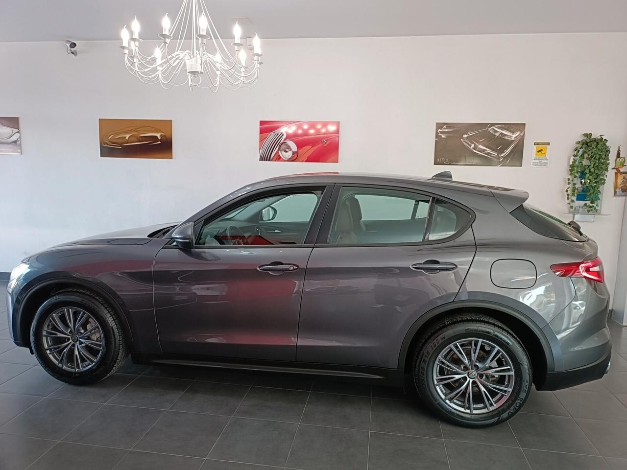 Alfa Romeo Stelvio 2.2 Turbodiesel 160 CV AT8 RWD Business