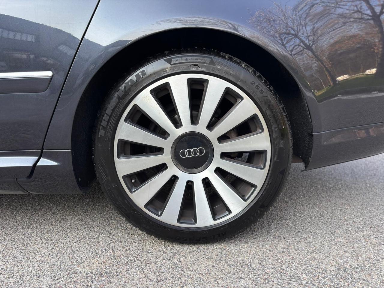 Audi A8 3.0 V6 TDI F.AP. quattro tiptronic