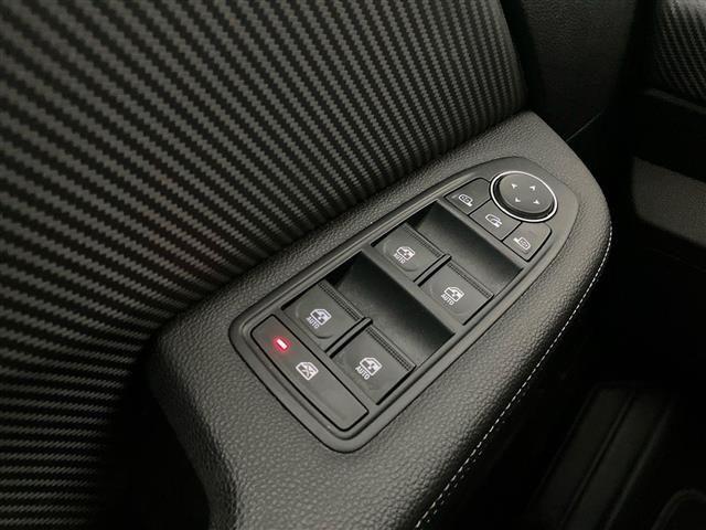 RENAULT Clio 1.6 E-Tech hybrid R.S. Line 145cv auto