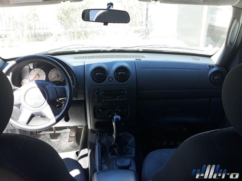 Jeep Cherokee Cherokee 2.5 crd Sport