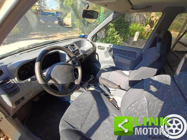 NISSAN Terrano II 2.7 Tdi 3 porte SR GANCIO TRAINO