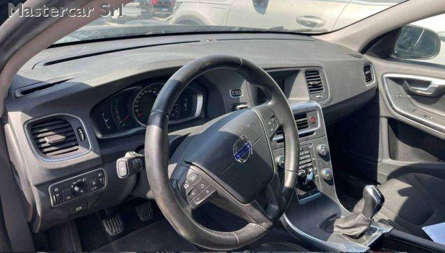 VOLVO S60 S60 2.0 d4 Kinetic 190cv - FP732SZ