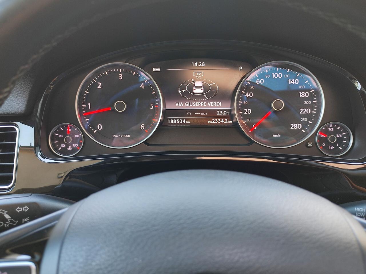 VOLKSWAGEN TOUAREG TDV6 FULL OPT NUOVA IN TUTTO UNICA
