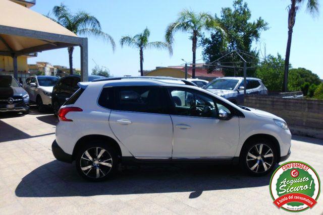 PEUGEOT 2008 1.6 e-HDi 92 CV Stop&Start Allure