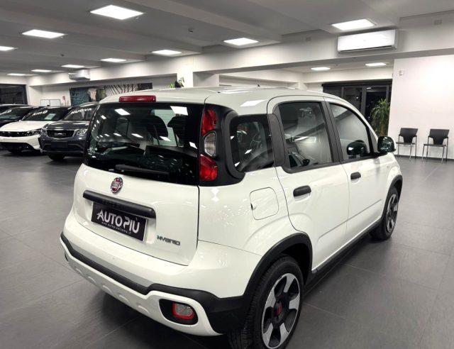 FIAT Panda 1.0 Hybrid 70 CV City Cross