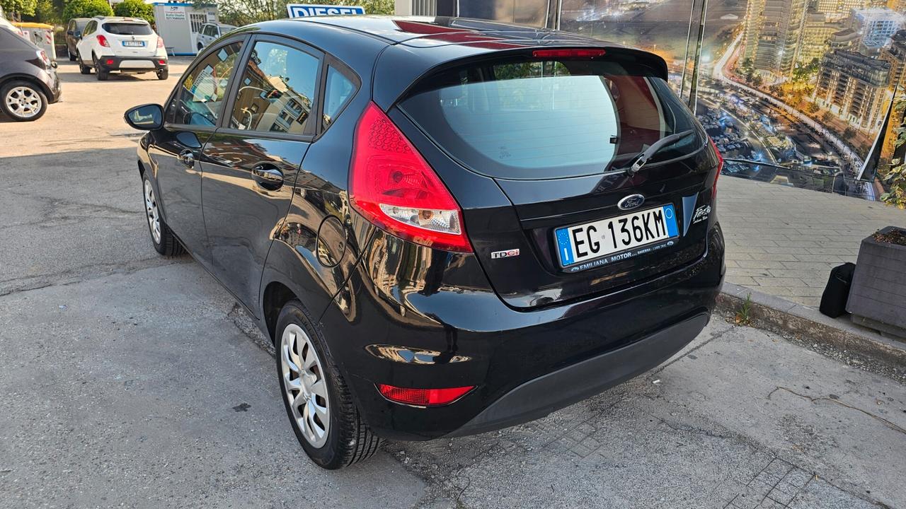 Ford Fiesta 1.4 TDCi 5p. Titanium