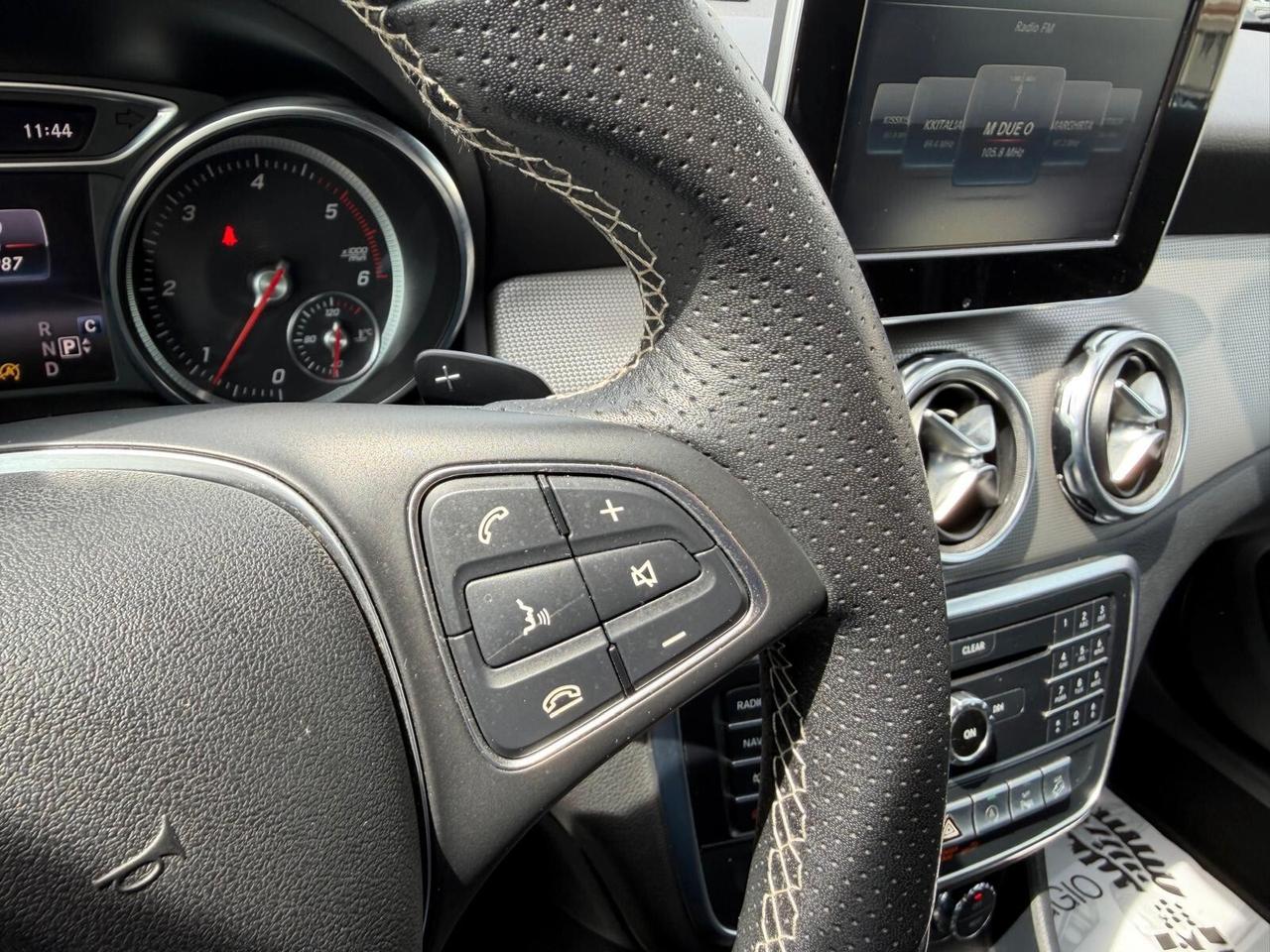 Mercedes-benz GLA 200 d Automatic 4Matic Premium