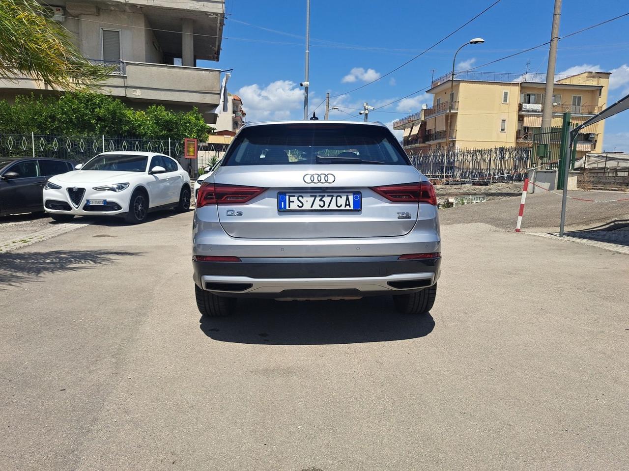 Audi Q3 45 TFSI quattro S tronic S line edition