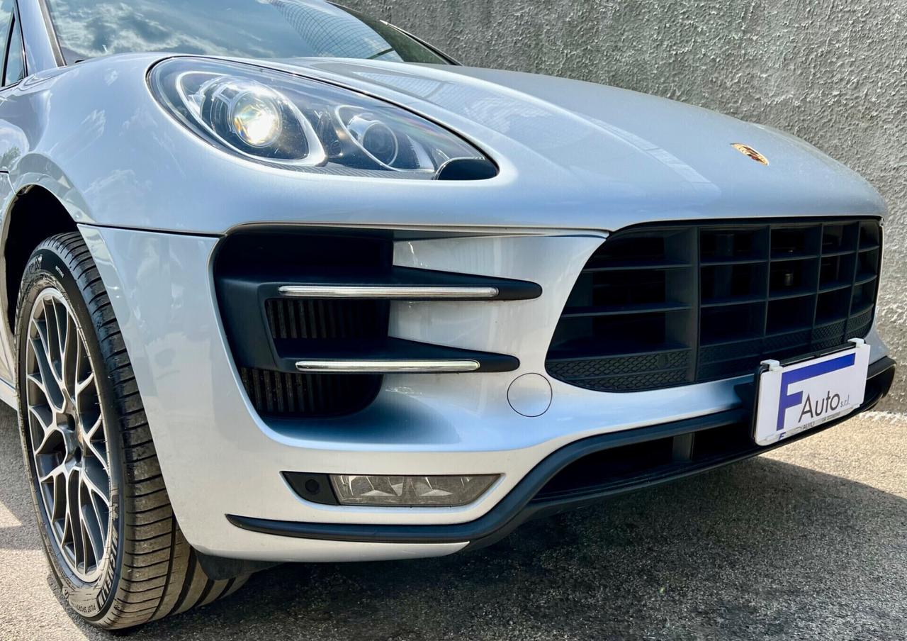 Porsche Macan Turbo 3.6 400cv