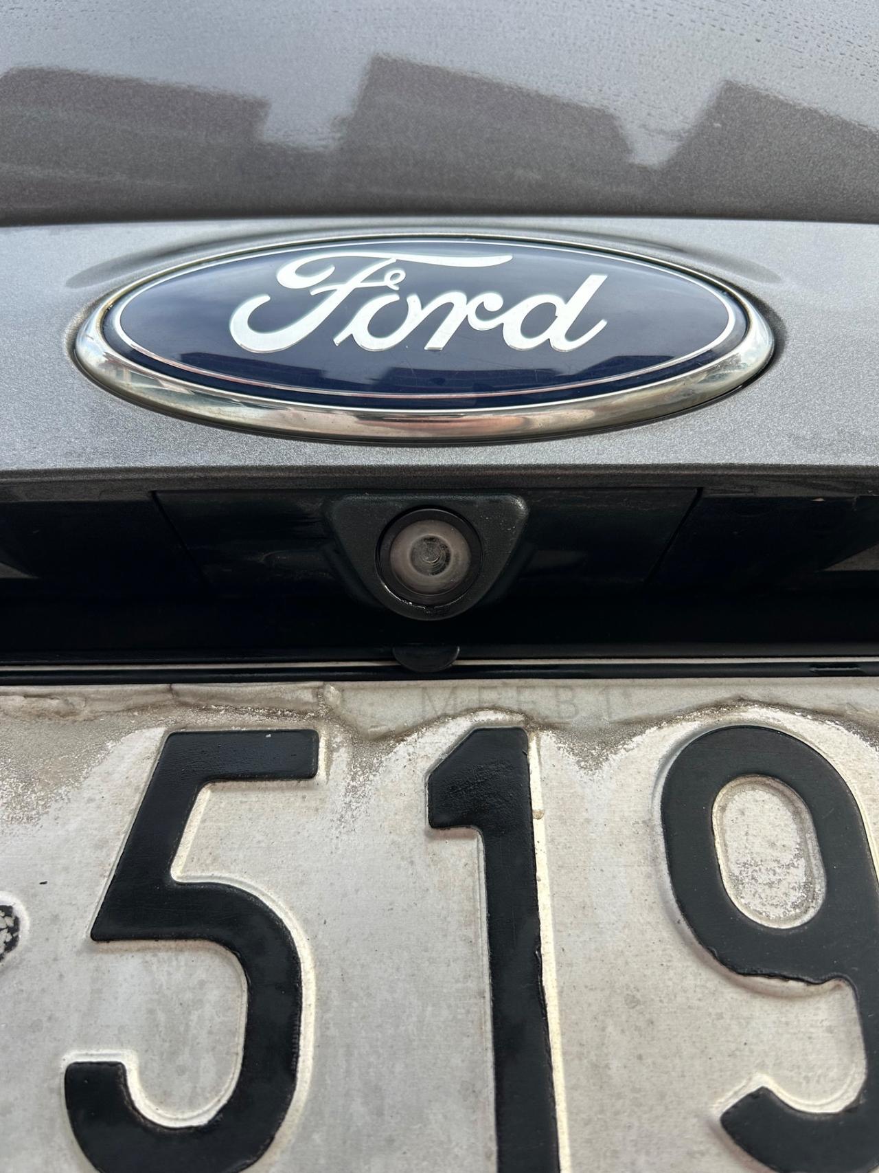 Ford Kuga 2.0 TDCI 120 CV S&S 2WD Titanium autocarro