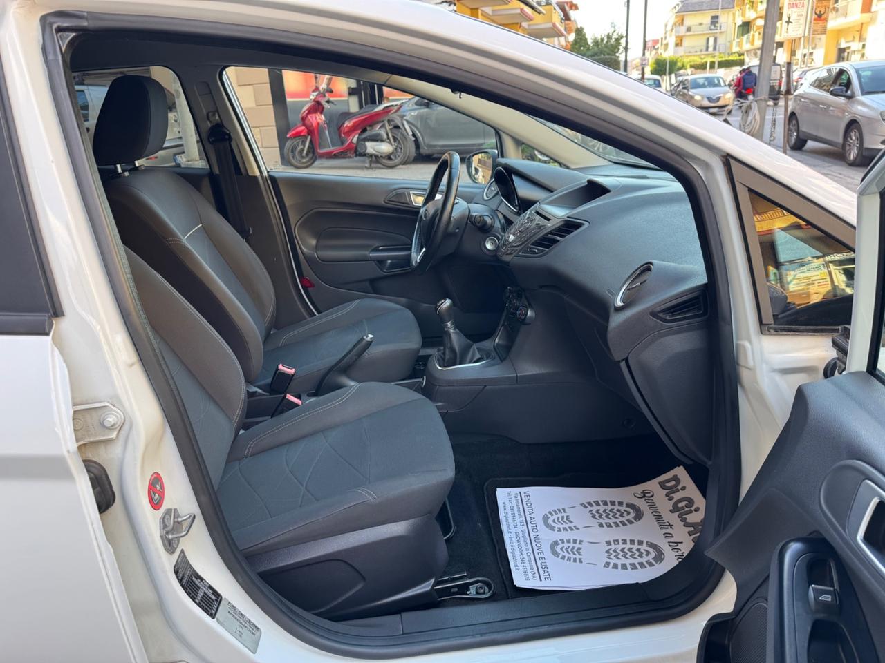Ford Fiesta 1.4 5 porte GPL Business