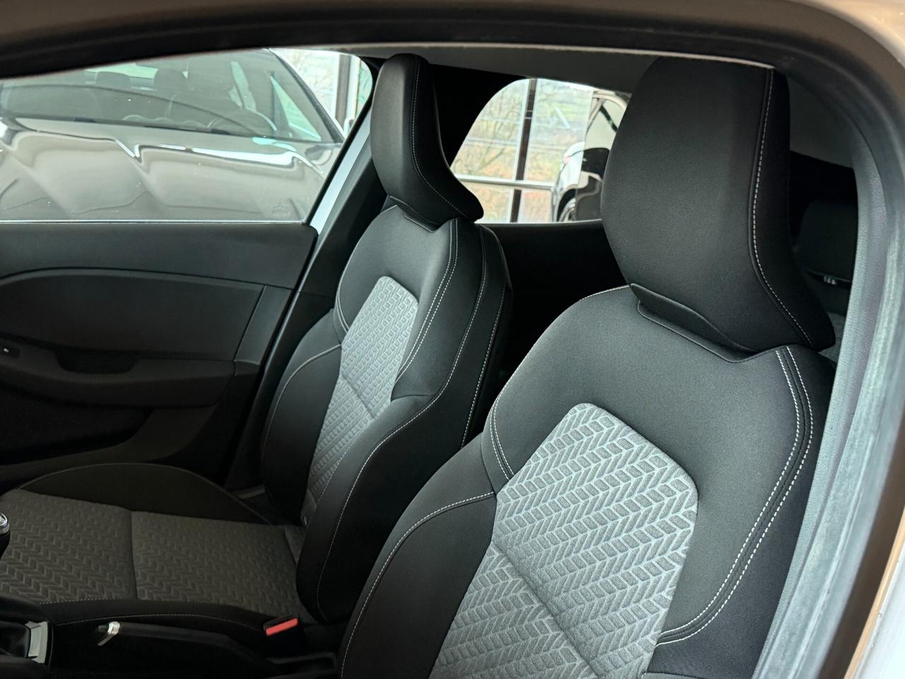 Renault Clio 1.5 BLUE DCI 100 cv. EVOLUTION (Nav)