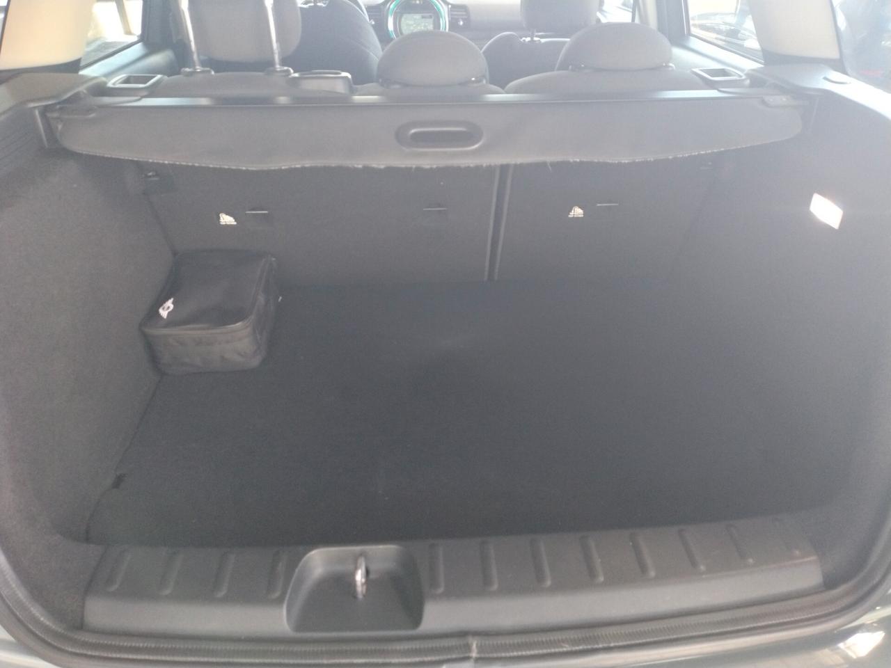 Mini Cooper Clubman 1.5 Hype