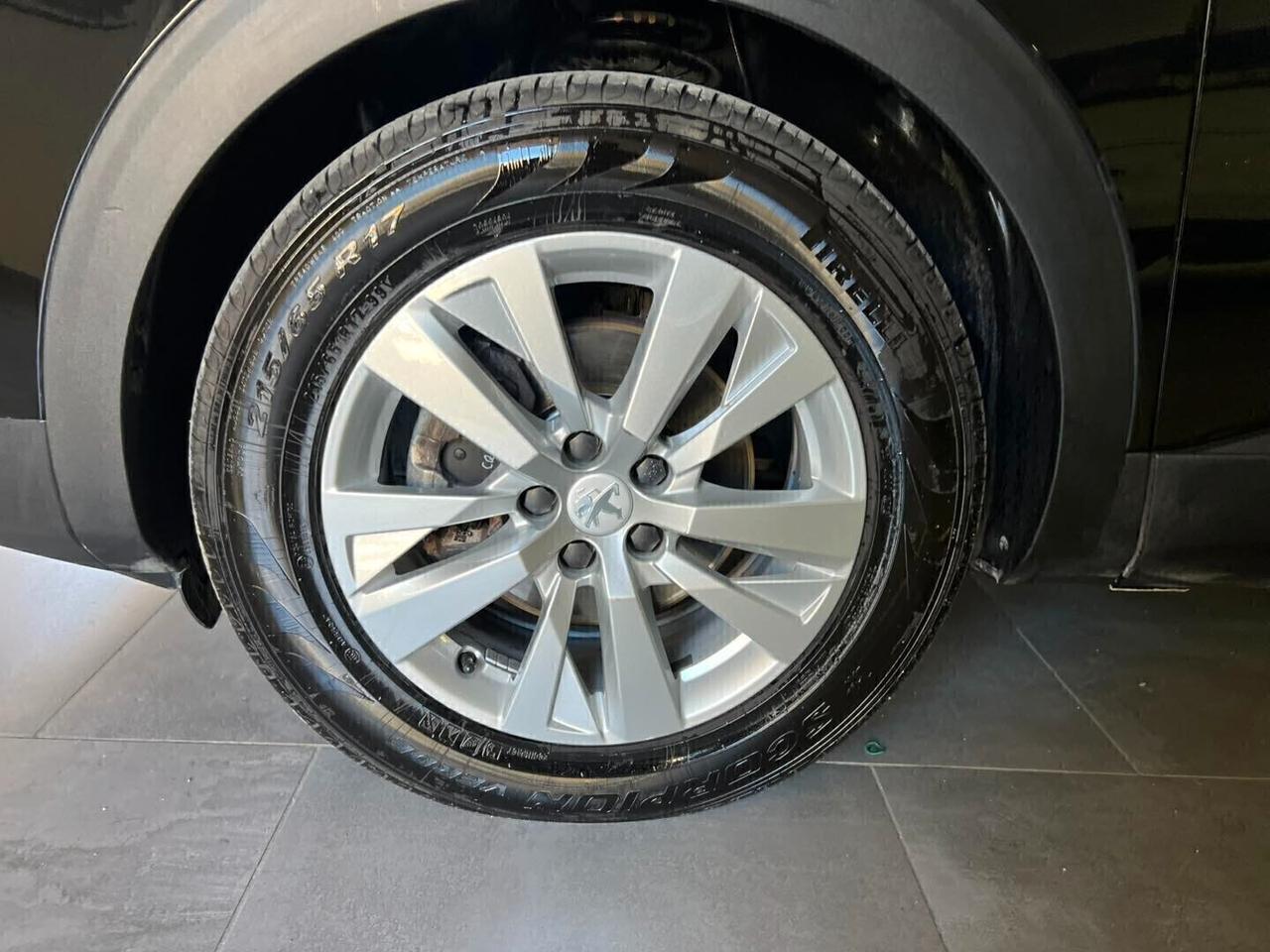 PEUGEOT 3008 BLUEHDI 130CV EAT8 BUSINESS 2021