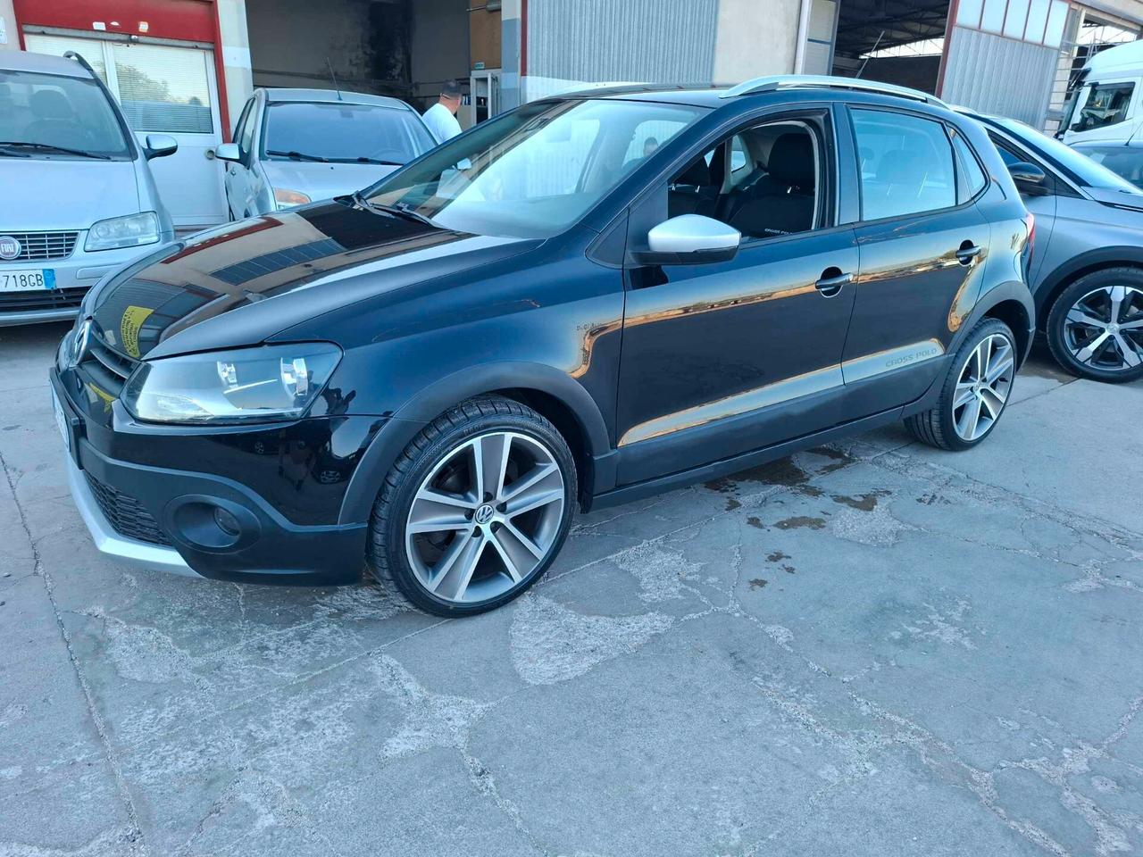 Volkswagen Polo Cross 1.6 TDI 90CV 5 PORTE - 2011