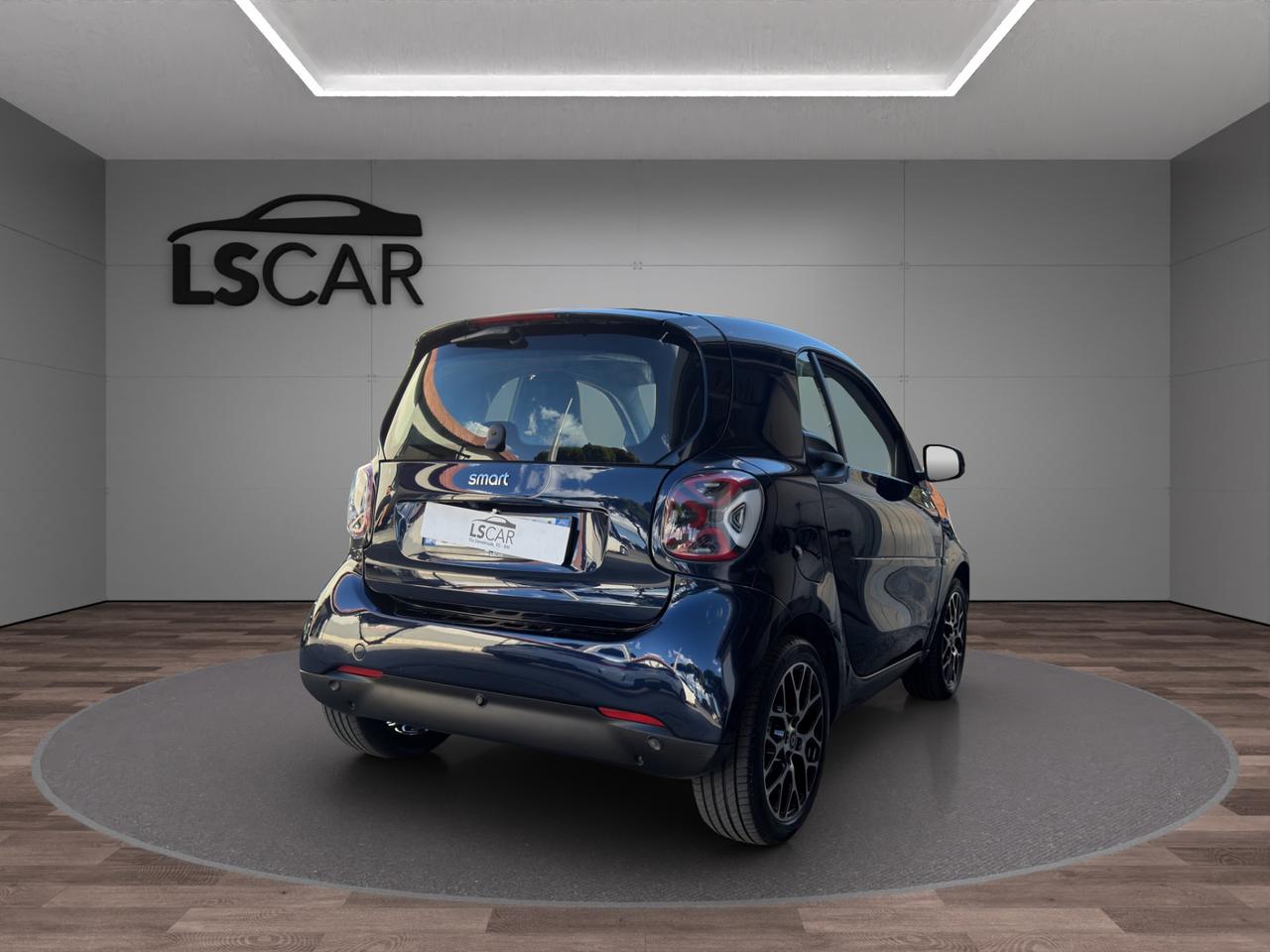 Smart fortwo EQ Passion - Unipro - Promo finanziamento - Cerchi in lega - Fari FULL LED - Tetto - Schermo