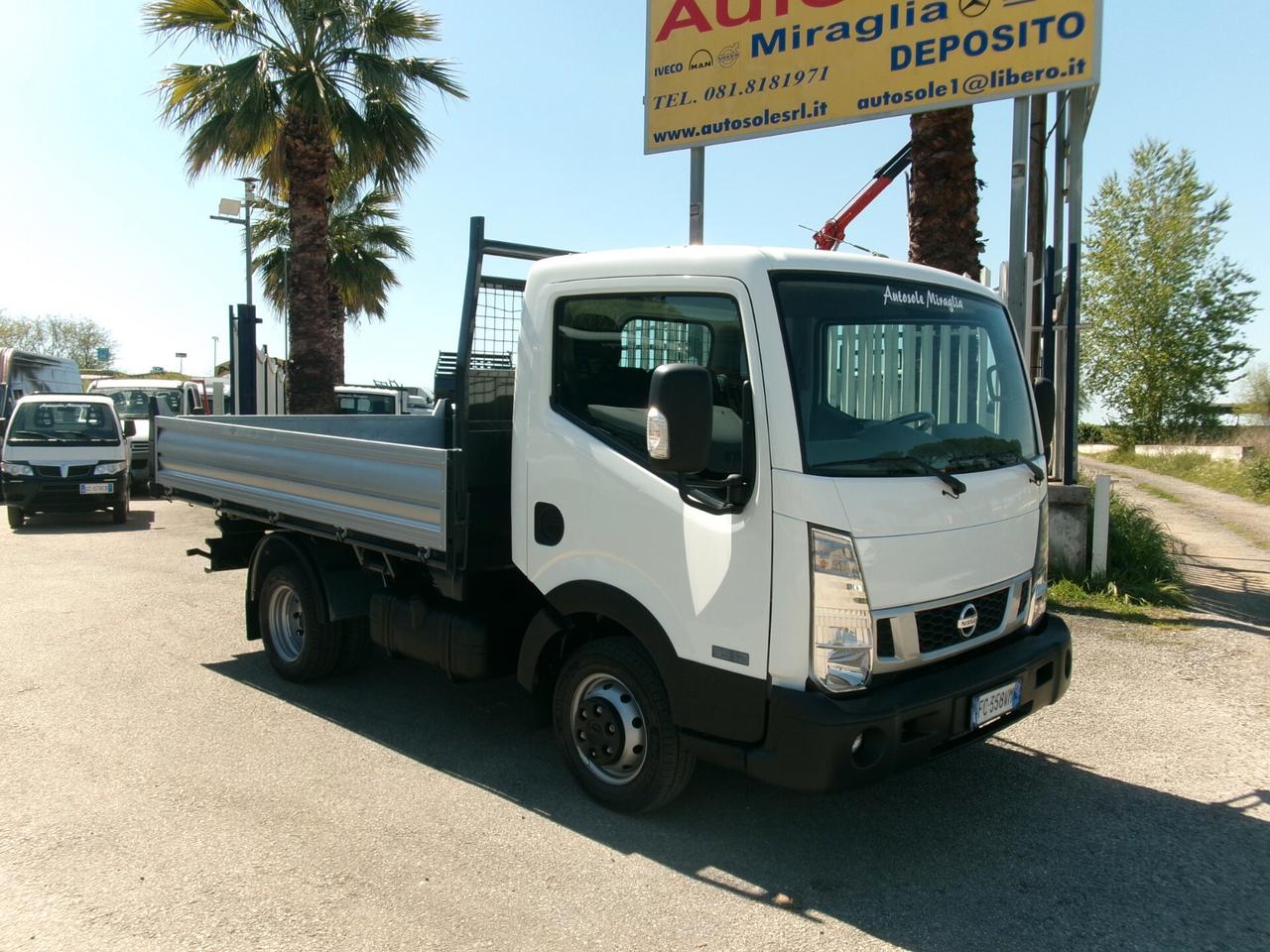 Nissan Cabstar NT400 35-12 2.5 120CV E5 RIBALTABILE TRILAT 134000 KM TAGLIANDATO