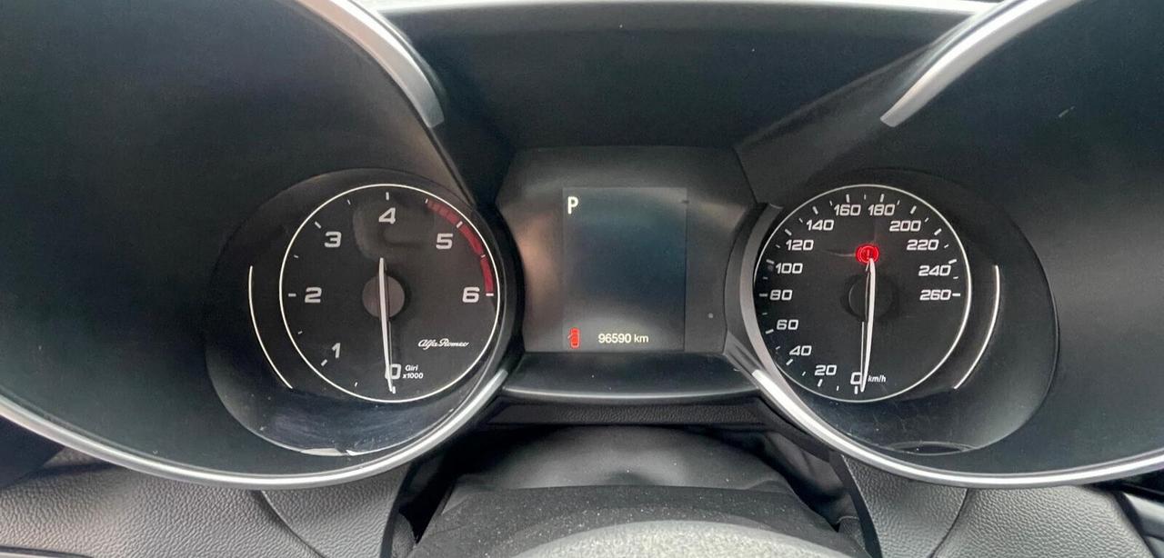 Alfa Romeo Giulia 2.2 Turbodiesel 150 CV AT8 Super