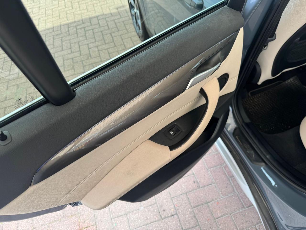 Bmw X1 xLine 18 d #11332