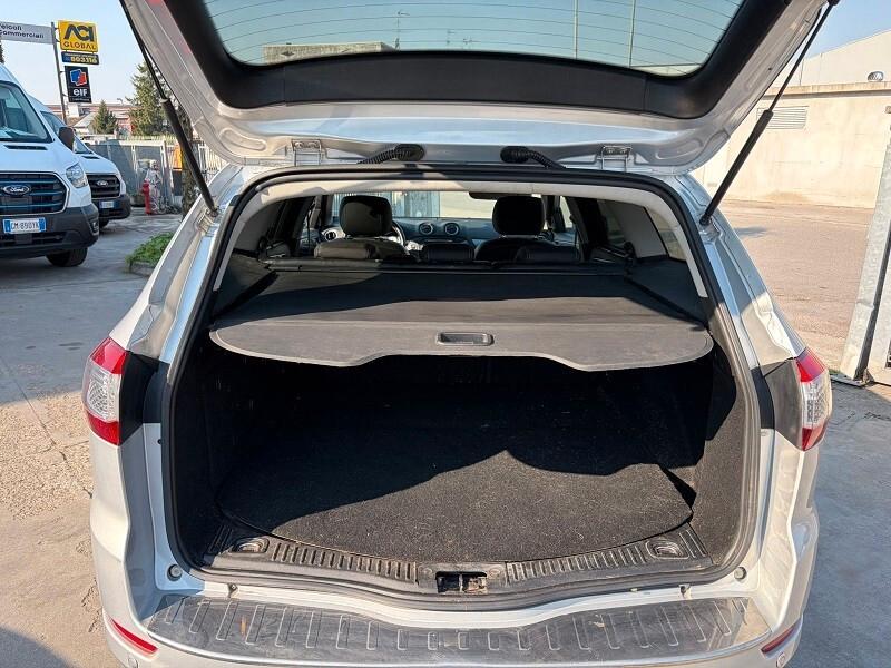 Ford Mondeo 2.0 TDCi 163 CV Powershift Station Wagon New Titanium (114)