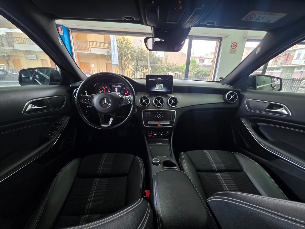 Mercedes-benz GLA 200d Automatic 4Matic Sport