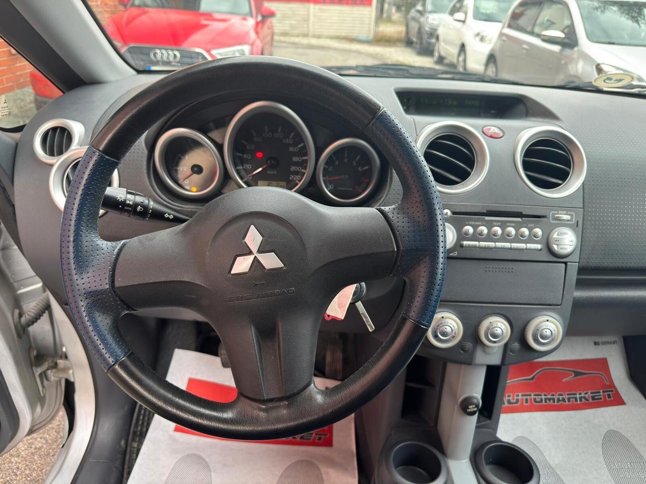 Mitsubishi Colt 1.1 75CV Inform