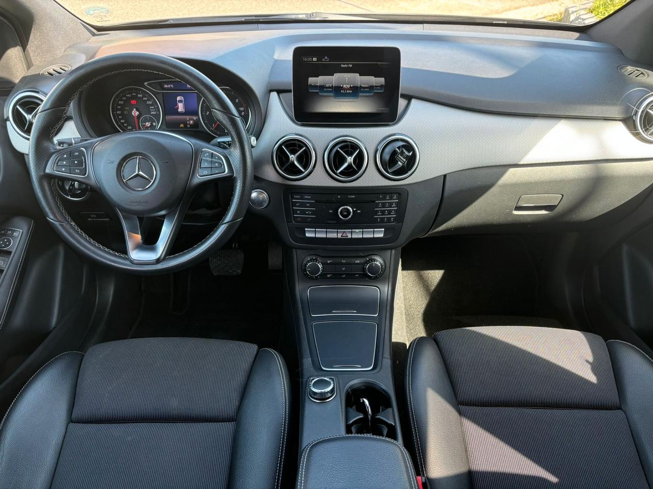 Mercedes-benz B 180 B 180 d Automatic Sport