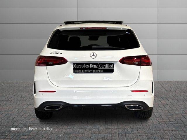 MERCEDES-BENZ B 180 d Automatic AMG Line Premium