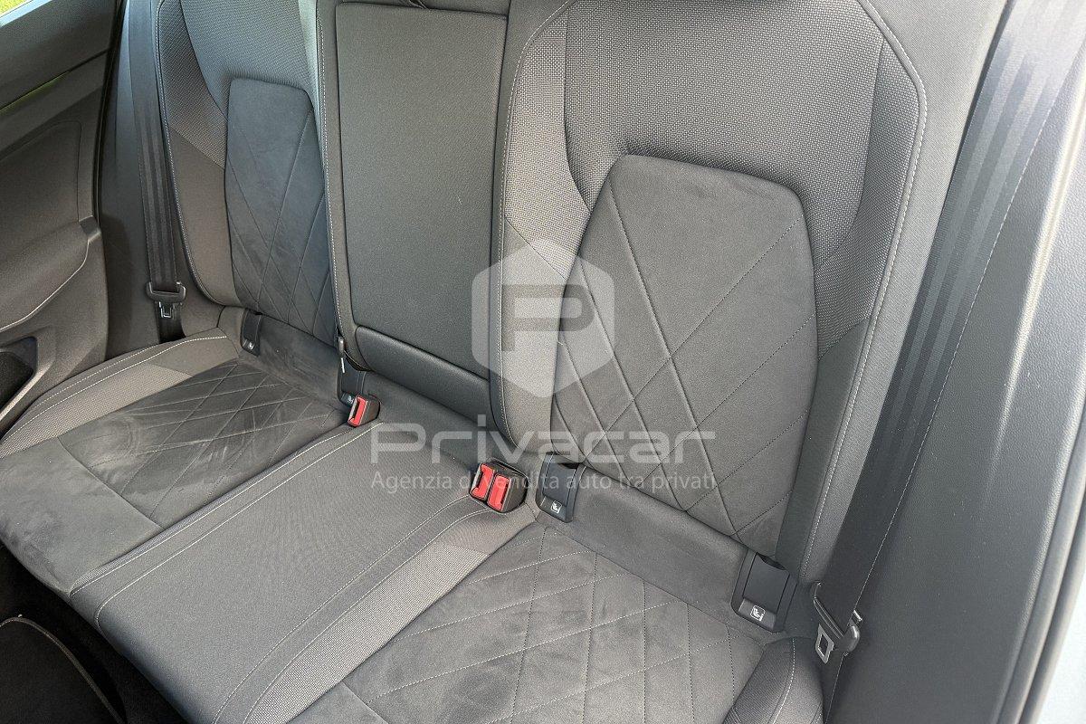 VOLKSWAGEN Golf 1.5 eTSI 130 CV EVO ACT DSG Style