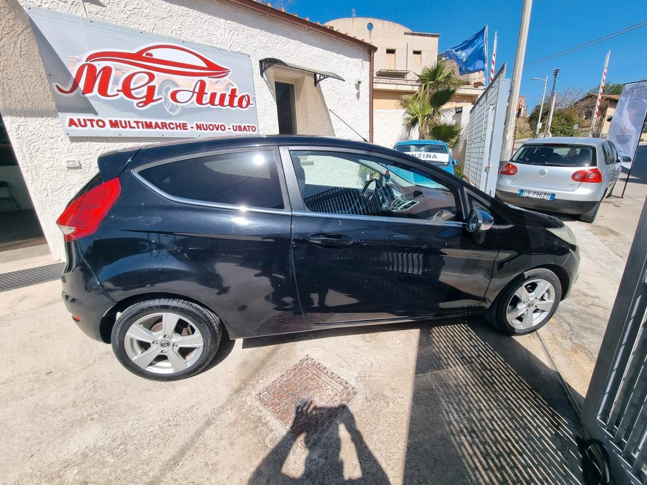 Ford Fiesta 1.4 TDCi aut. 3p. Ghia