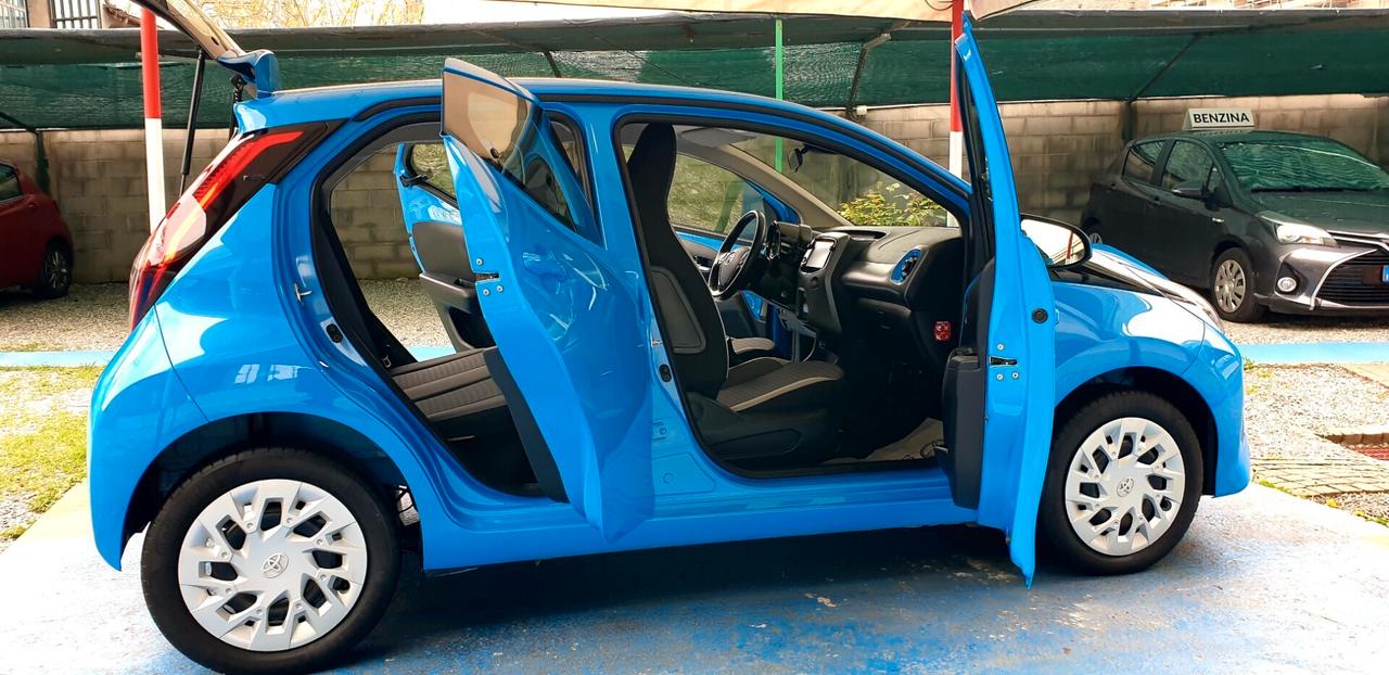 TOYOTA AYGO 1.0 BENZINA ANNO 2019 KM 56 MILA